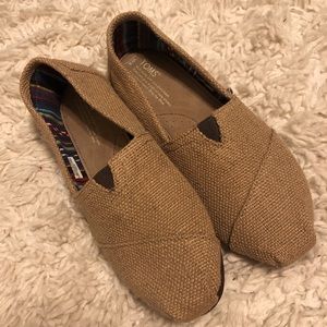 tan jute/burlap toms!
